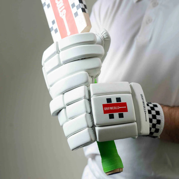 Gray Nicolls Select Batting Glove – Youth