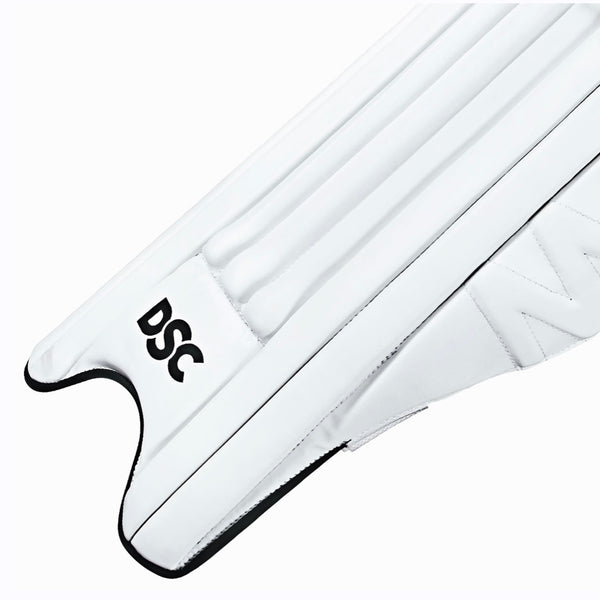 DSC Blak 55 Leg Guard – Youth Right Hand