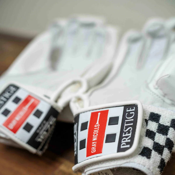 Gray Nicolls Prestige Batting Gloves