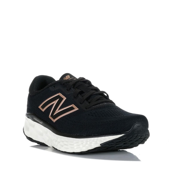 New Balance Women’s EVOZLK4 Shoe