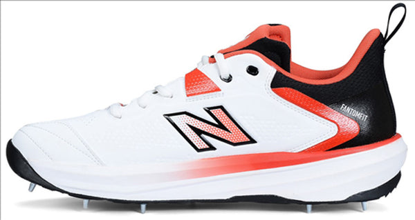 New Balance 4030v6 Cricket Shoes (2E)