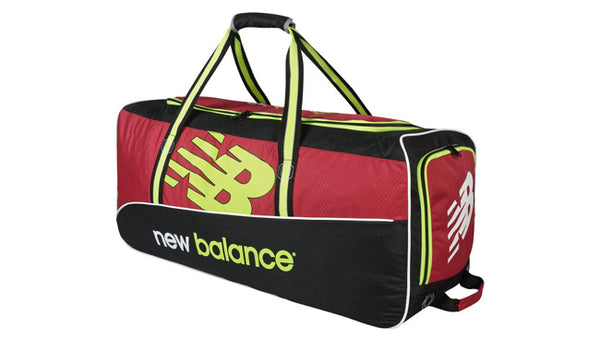 New Balance TC560 Cricket Junior Wheelie