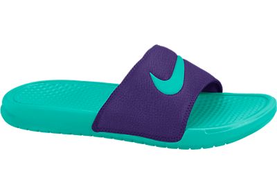 NIKE WOMENS BENASSI SWOOSH SLIDES