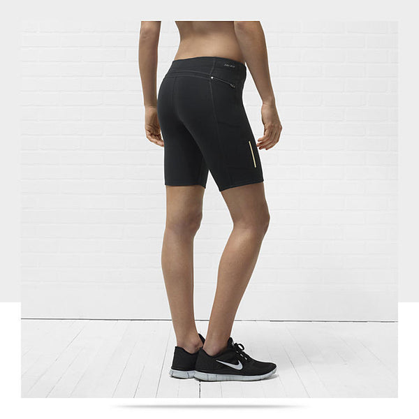 NIKE WOMENS 8" TECH SHORT