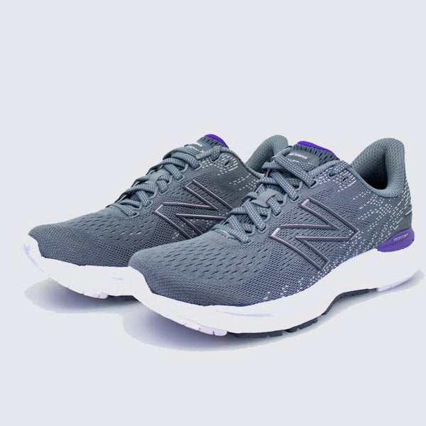 New Balance Women’s Fresh Foam 880v11 Run Shoe D Width