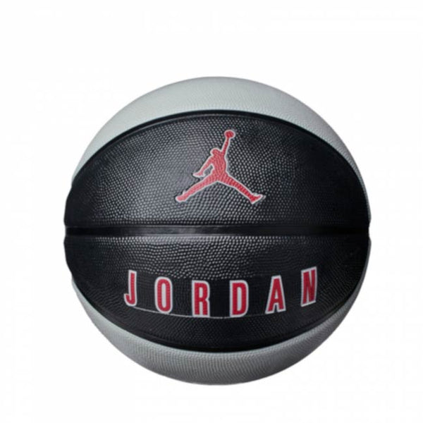 Nike Jordan Playground 8P Basketball Size 7