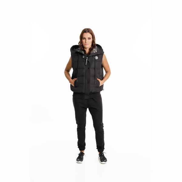 Rose Road Down Puffer Vest White Rose Logo